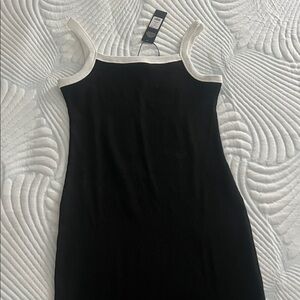 Black and White Sleeveless Dress